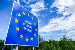 Snart efter att riksdagsvalet avgjorts har det blivit dags för EU-val. EU-valet har hamnat lite i skymundan för riksdagsvalet och regeringsförhandlingarna, men det är också ett viktigt val för skogen och skogsägarna i Finland. Speciellt med tanke på att skogen har en så viktigt roll för Finland är det viktigt att använda sin röst i EU-valet för en god, europeisk skogspolitik.