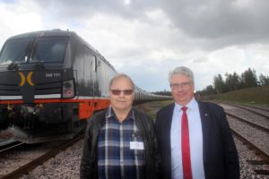 Nu rullar det virkestransporter igen på järnvägen mellan Malungsfors och Rågsveden.
